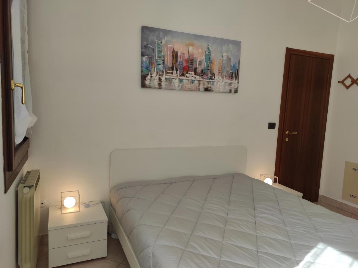 Casa Crispi Apartment คิออกเจีย ภายนอก รูปภาพ